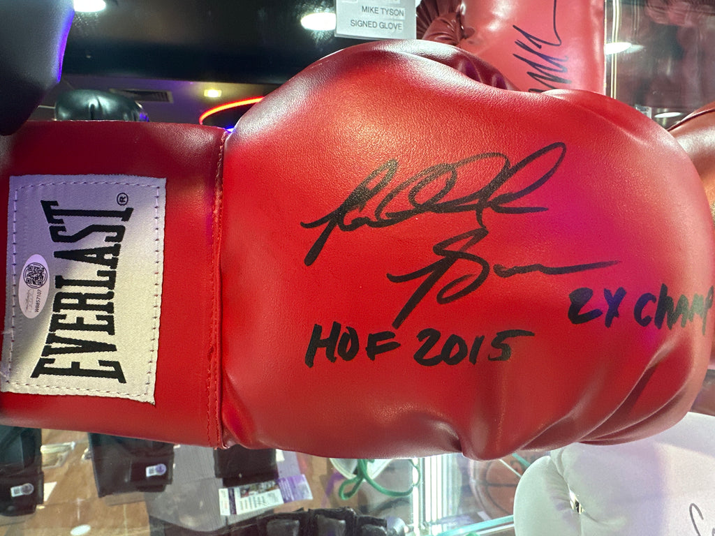 RIDDICK BOWE Signed Glove