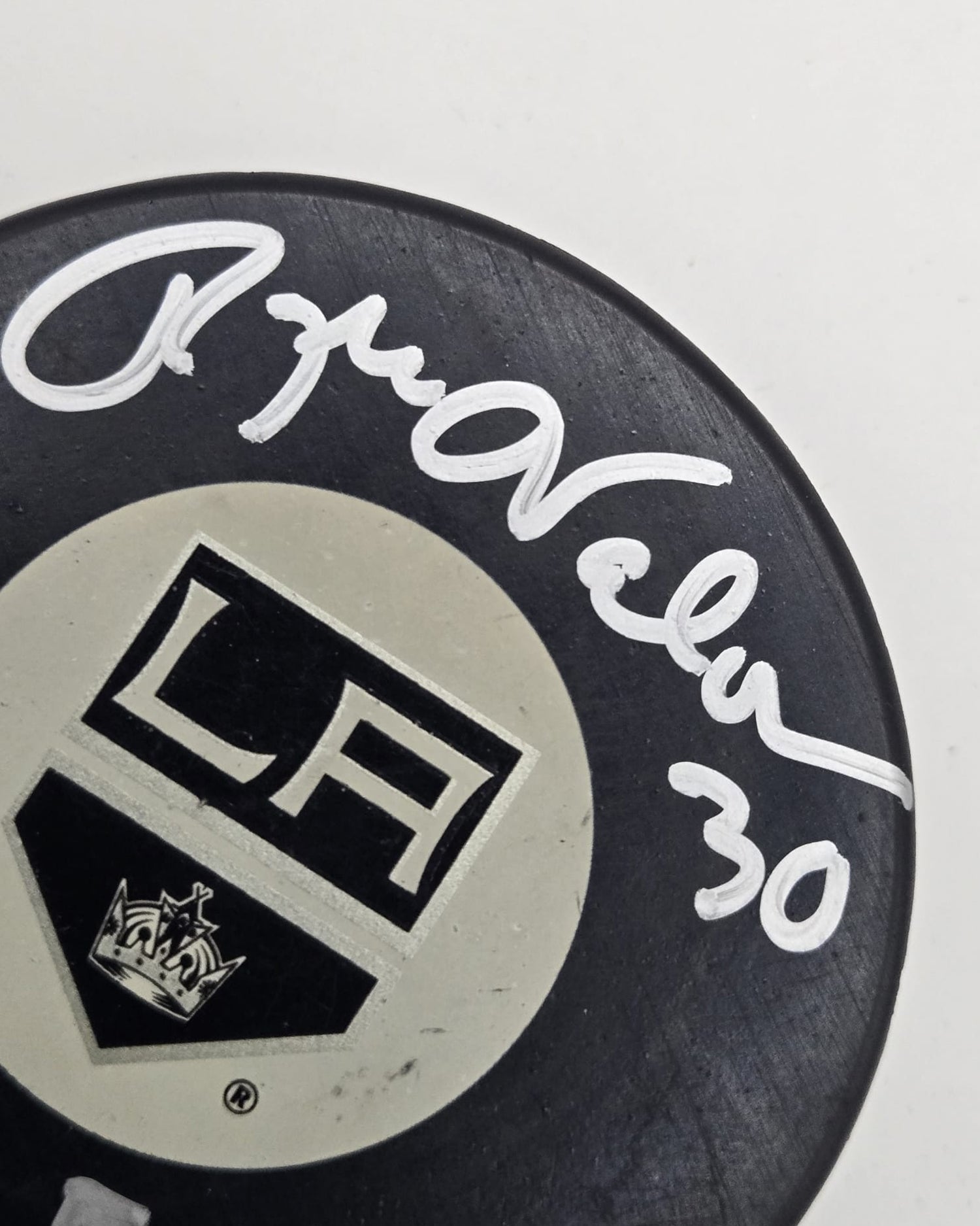 Rogie Vachon HOF 16 Hand-Signed Los Angeles Kings Memorabilia