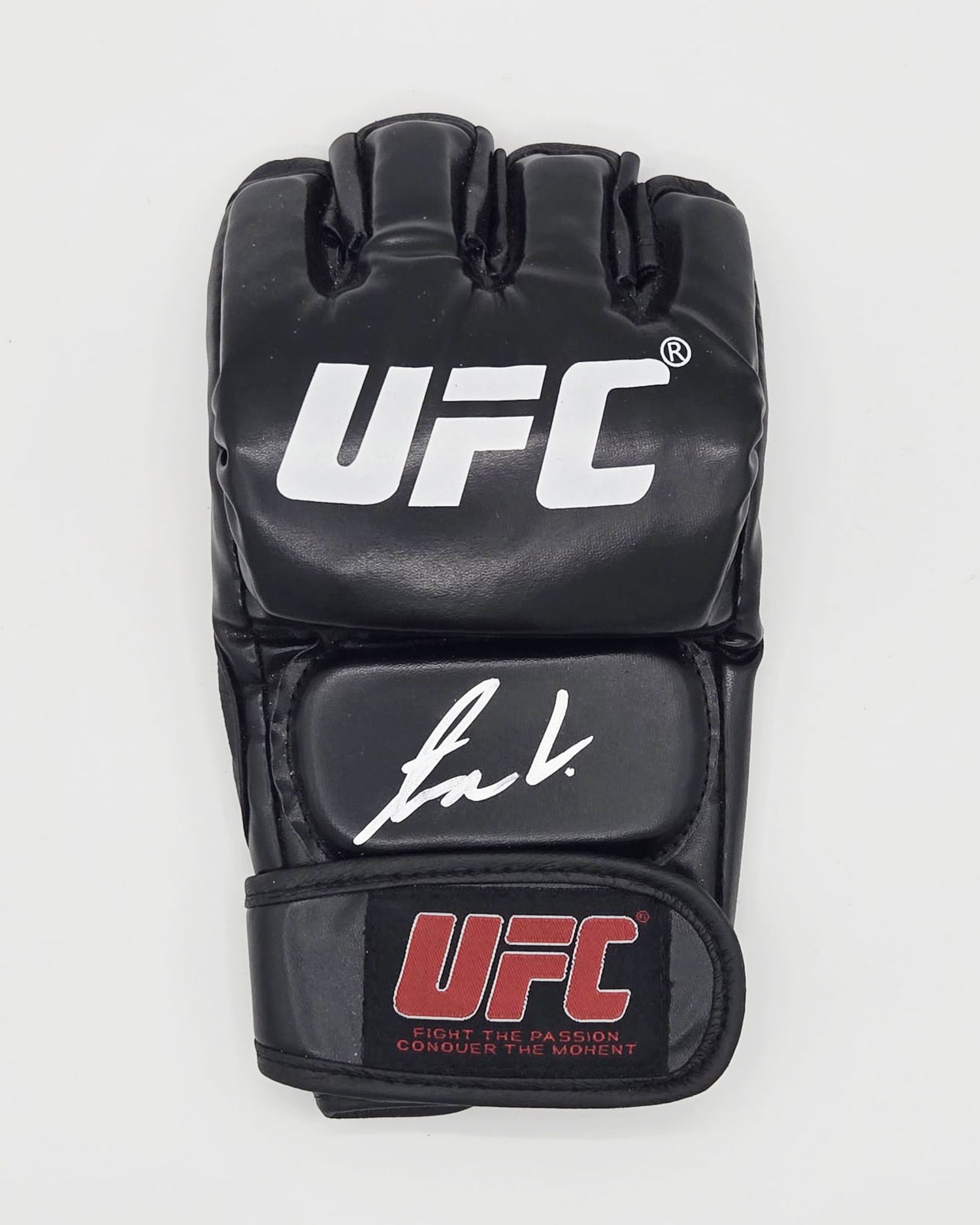 Alexander Volkanovski Signed UFC Glove