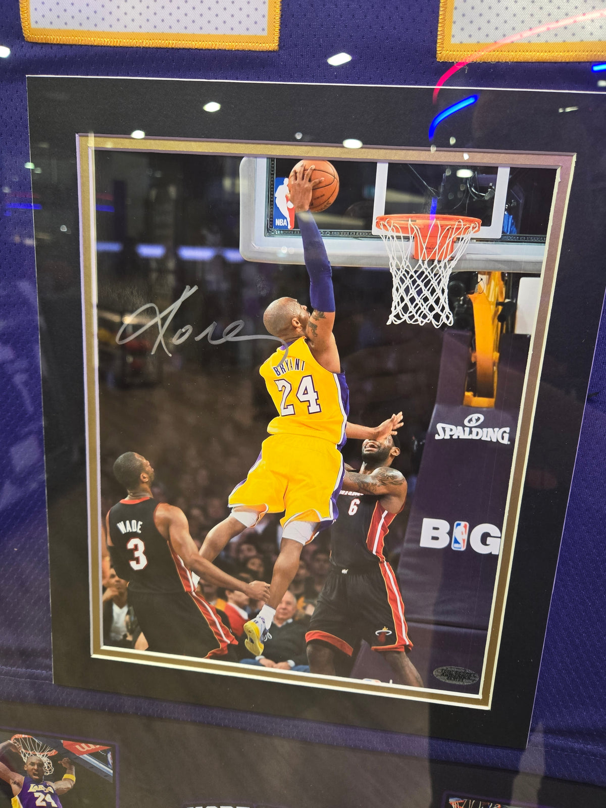 Kobe Bryant Hand Signed