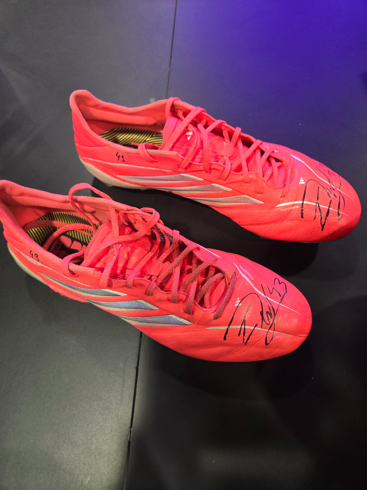 Isaiah Dudley matchworn 2026 signed